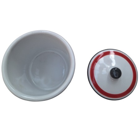 De Simone Pottery Container with lid Holly De Simone Pottery Container with lid Holly